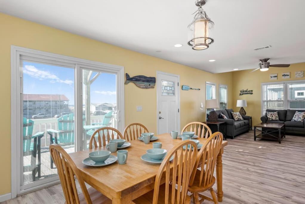 Pool Haven Ocean View Villa Oak Island Exterior photo
