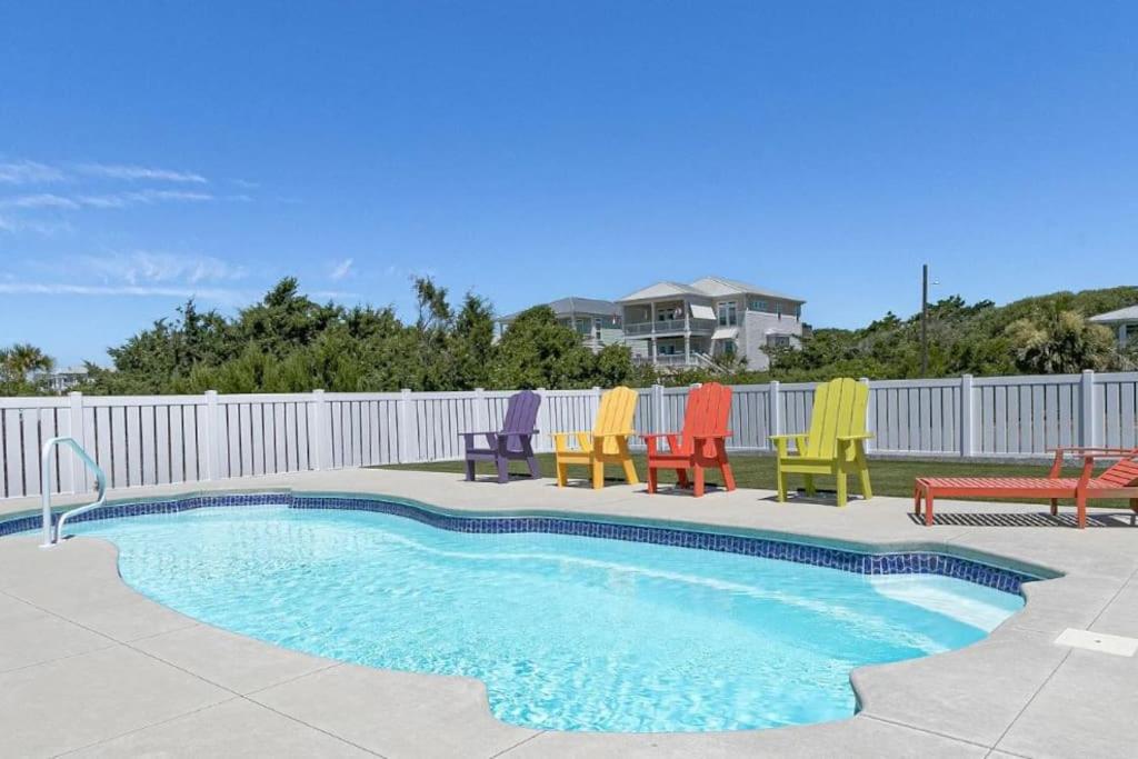 Pool Haven Ocean View Villa Oak Island Exterior photo