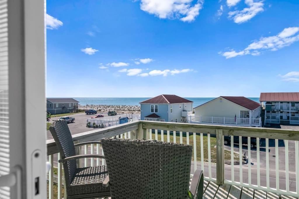 Pool Haven Ocean View Villa Oak Island Exterior photo