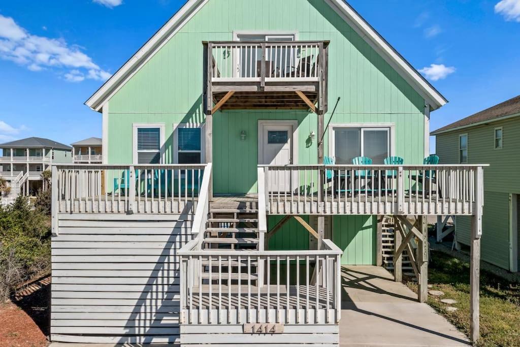 Pool Haven Ocean View Villa Oak Island Exterior photo
