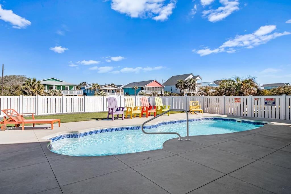 Pool Haven Ocean View Villa Oak Island Exterior photo