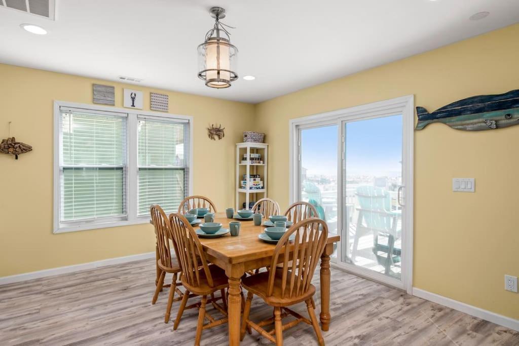 Pool Haven Ocean View Villa Oak Island Exterior photo